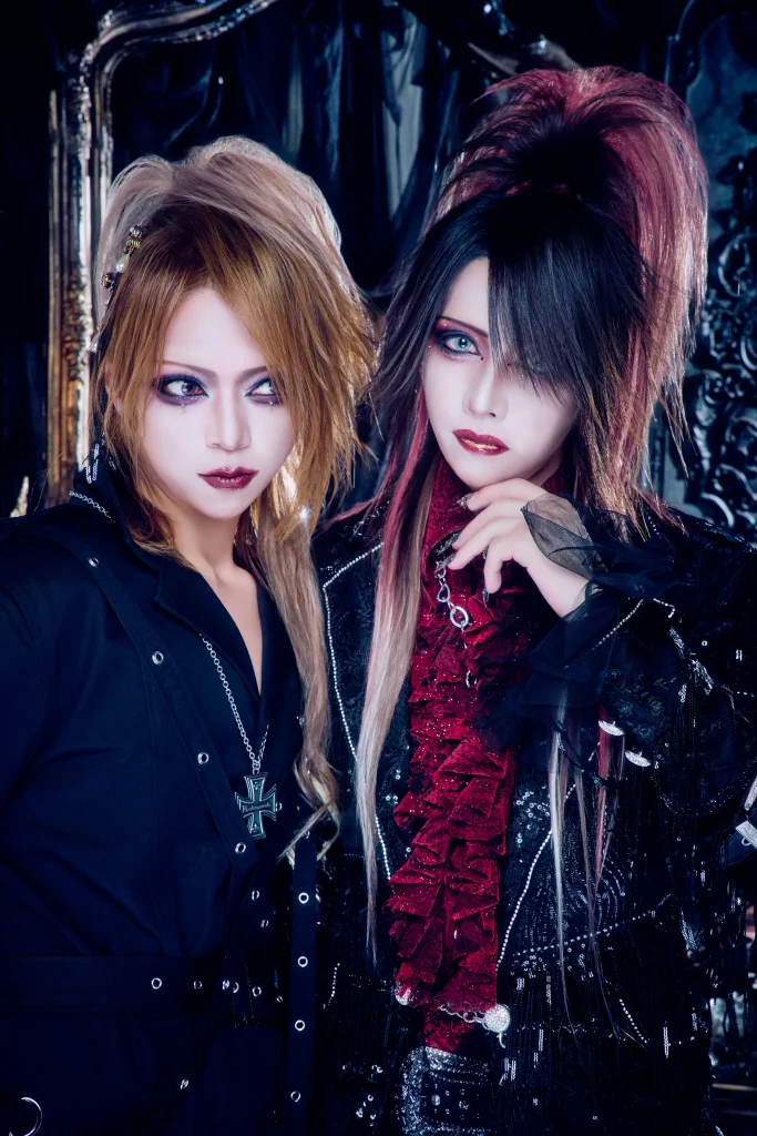 hiko(THE UNDIVIDE / Gt.) / KISAKI